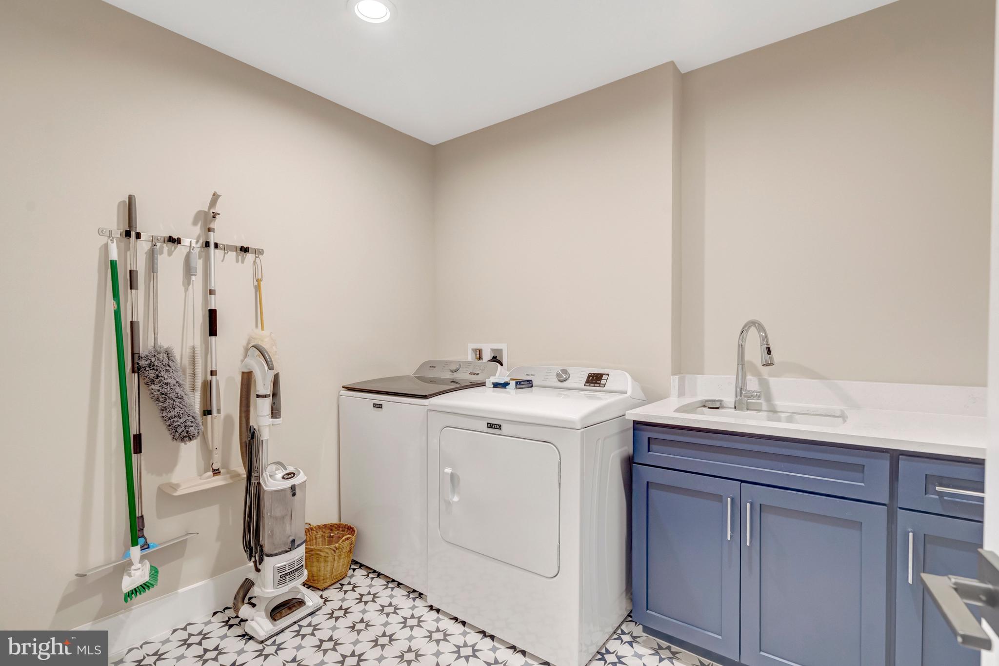 105 Courthouse Road Southwest Vienna, VA 22180 - Photo 39 of 68