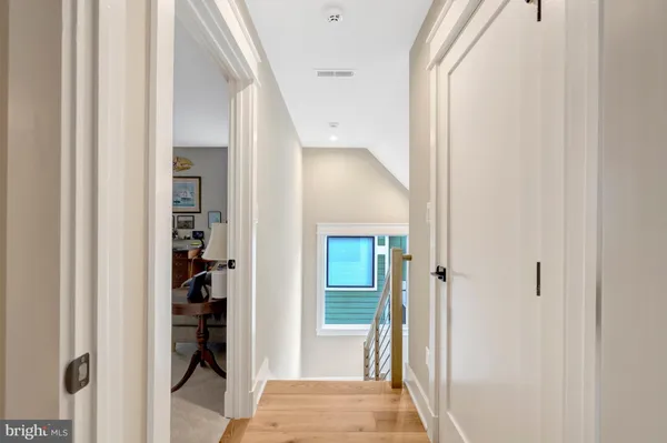 $1,599,000 | 105 Courthouse Road Southwest, Vienna, VA 22180