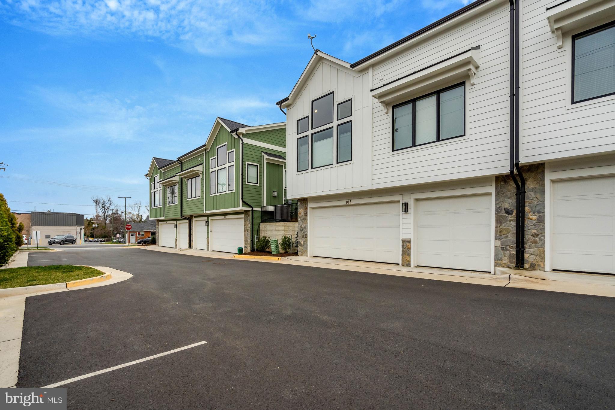 105 Courthouse Road Southwest Vienna, VA 22180 - Photo 63 of 68