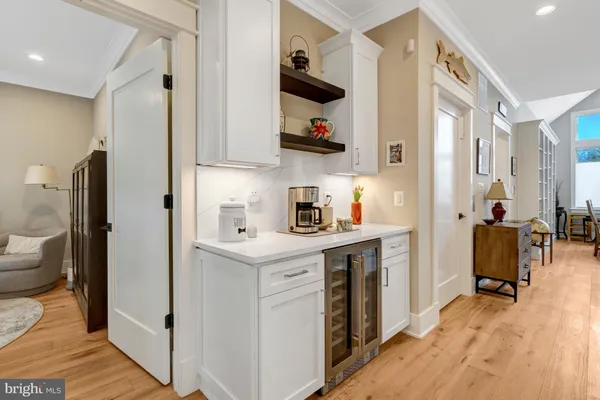 $1,599,000 | 105 Courthouse Road Southwest, Vienna, VA 22180
