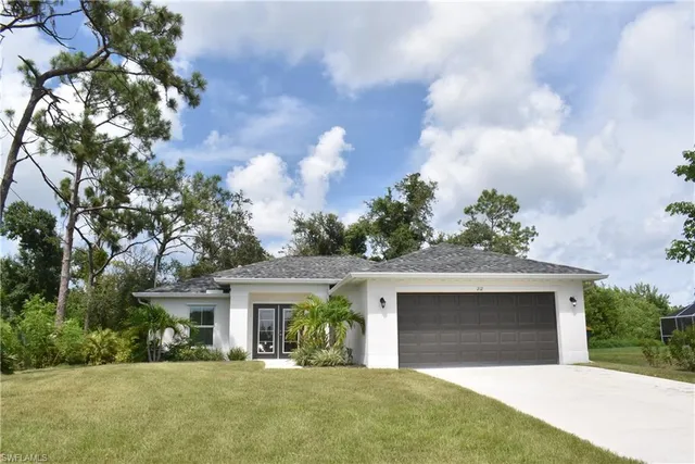 $2,250 | 212 Antis Drive, Rotonda West, FL 33947