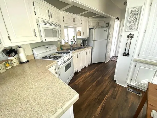 $150,000 | 200 South Dolliver Street, Unit 48, Pismo Beach, CA 93449