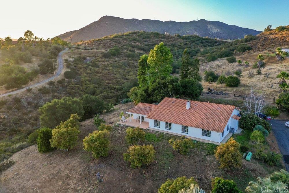 2073 Willow Glen Road Fallbrook, CA 92028 - Photo 1 of 34