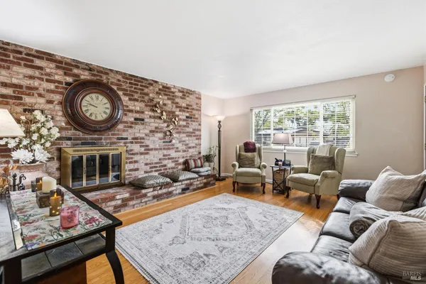 $789,000 | 1260 Sierra Avenue, Napa, CA 94558