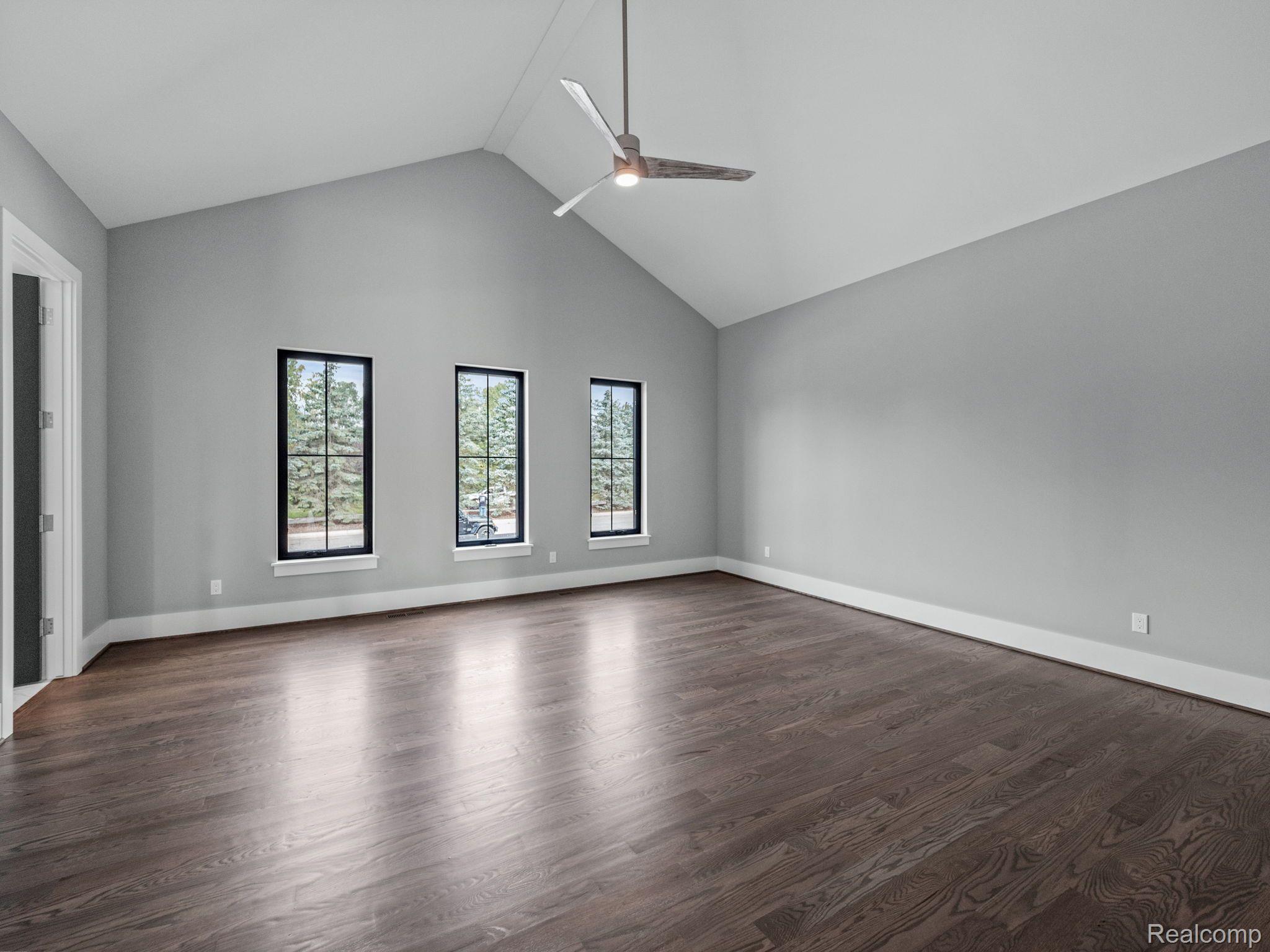 4550 Gatehouse Court Rochester, MI 48306 - Photo 28 of 38 Gallery Image 28