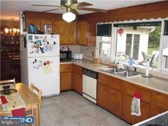 510 Reeceville Road Coatesville, PA 19320 - Photo 3 of 9 Kitchen