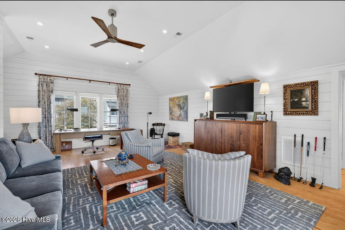 4 Jib Road Wilmington, NC 28411 - Photo 49 of 58 47-office above entry garage