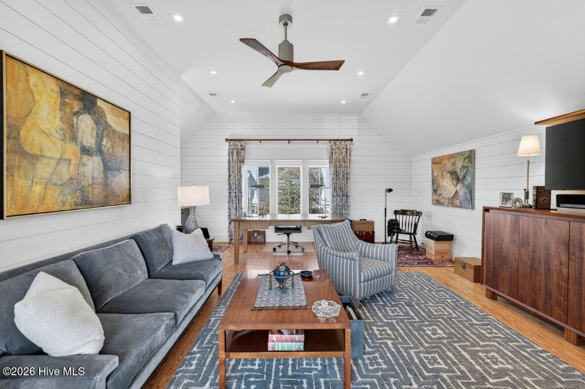 4 Jib Road Wilmington, NC 28411 - Photo 50 of 58 48-office above entrry garage 2