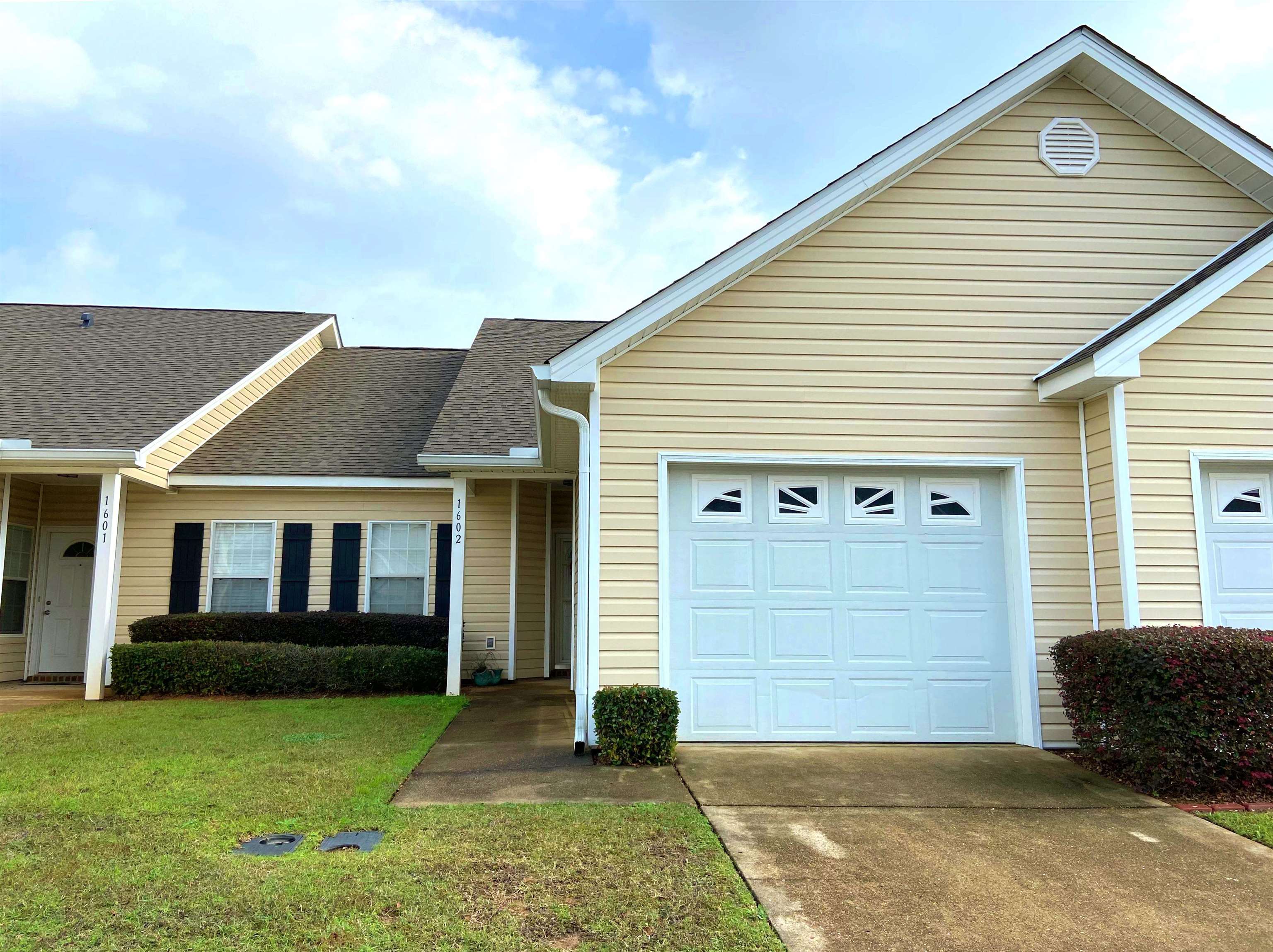 2651 South Juniper Street, Unit 1602 Foley, AL 36535 - Photo 1 of 17