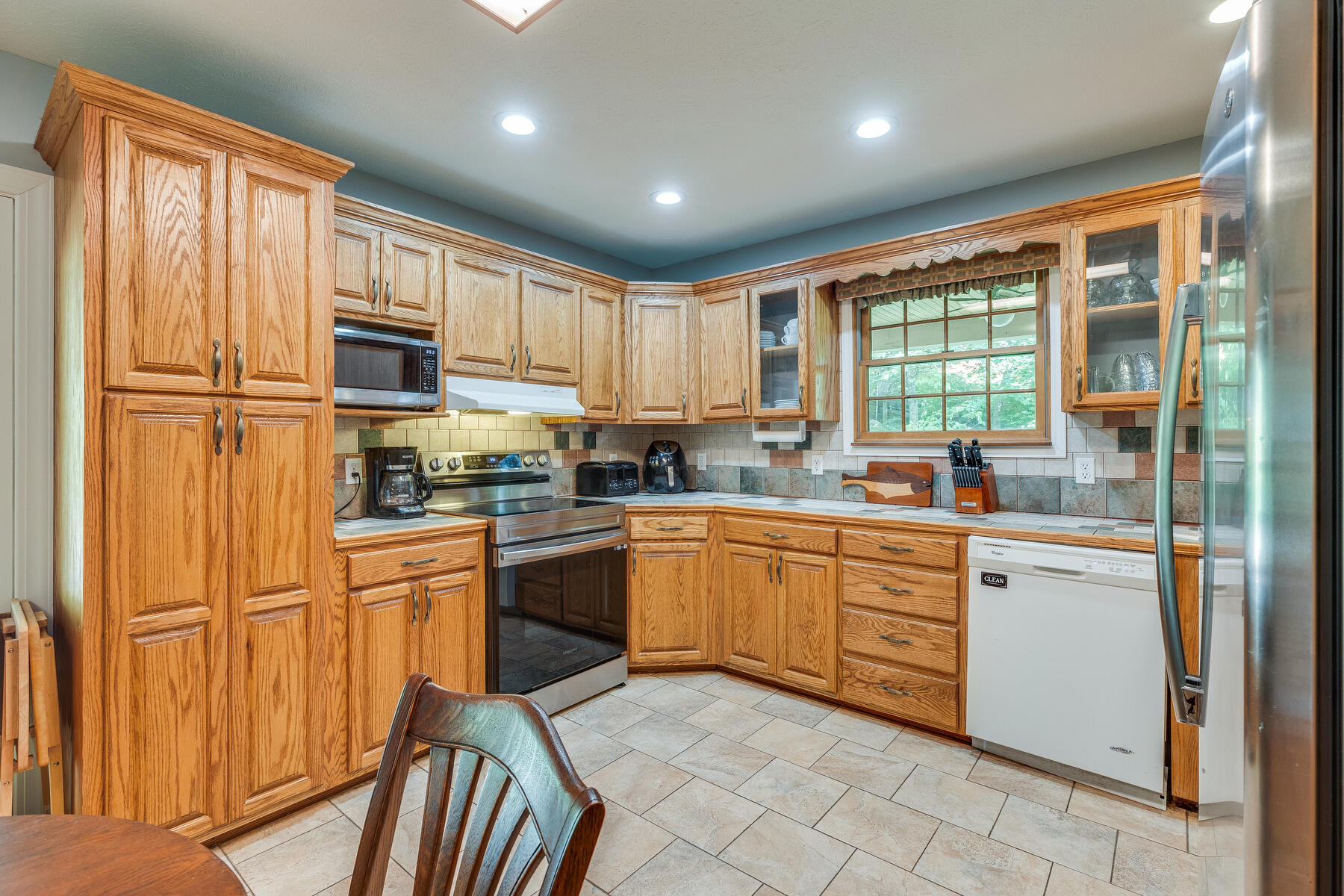 1303 Sugar Grove Church Road Butler, TN 37640 - Photo 20 of 53 020