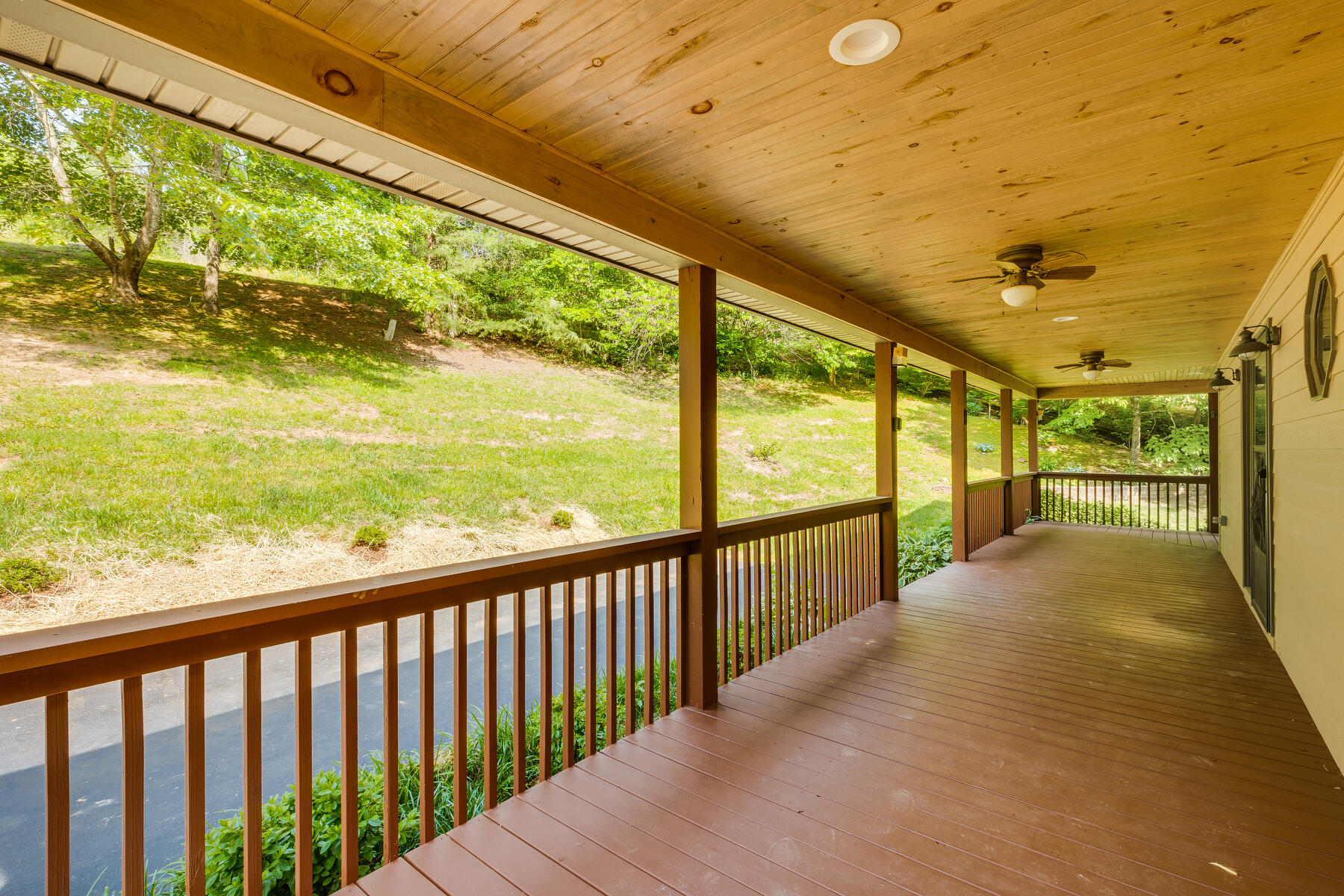 1303 Sugar Grove Church Road Butler, TN 37640 - Photo 4 of 53 004