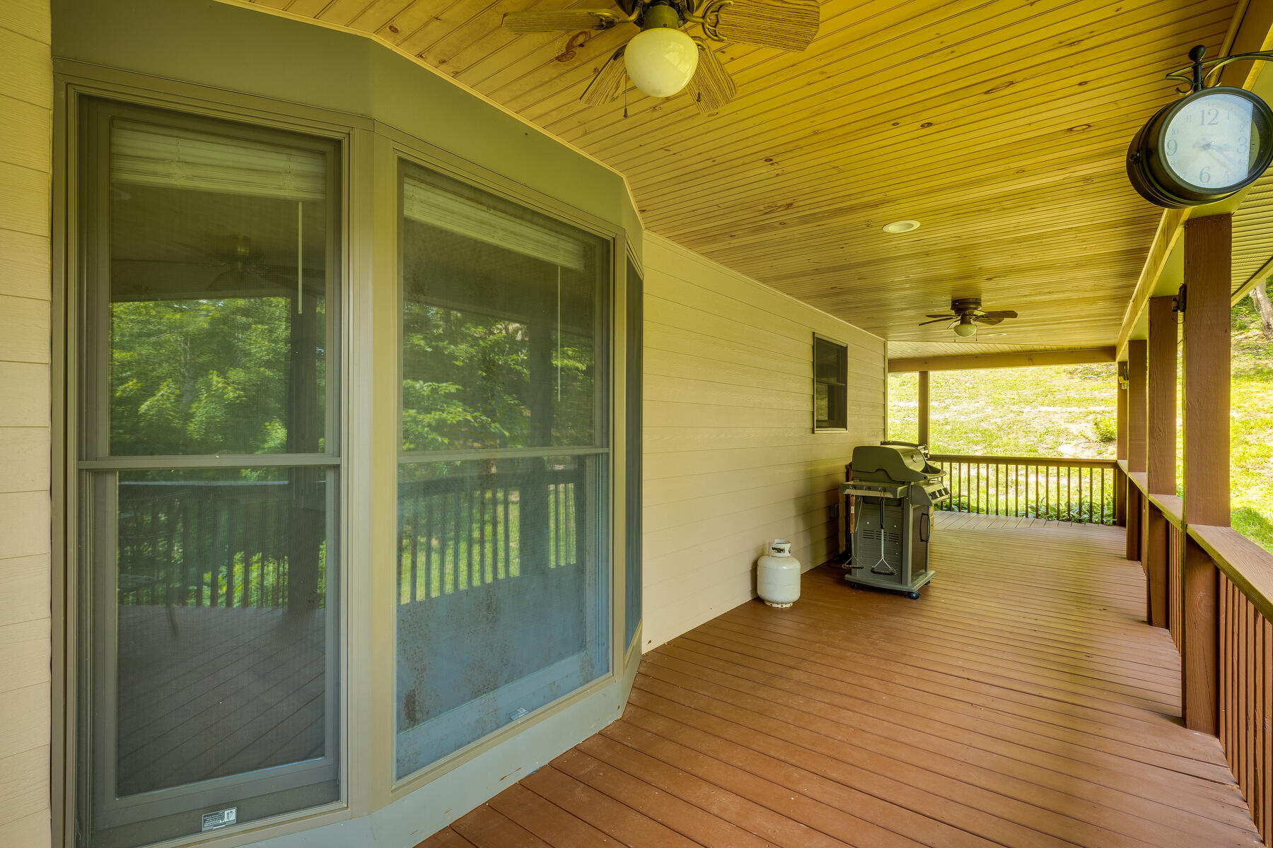1303 Sugar Grove Church Road Butler, TN 37640 - Photo 8 of 53 007