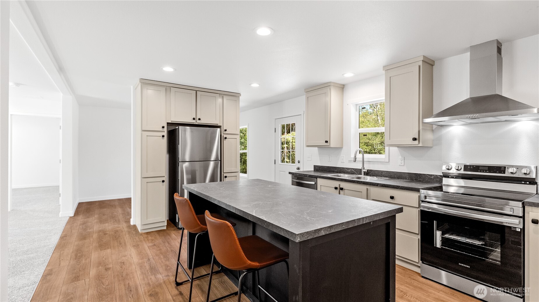 1019 Harmony Road Oak Harbor, WA 98277 - Photo 13 of 40 Gallery Image 13