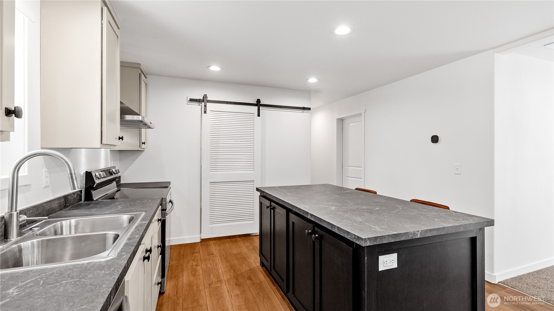 1019 Harmony Road Oak Harbor, WA 98277 - Photo 14 of 40 Gallery Image 14
