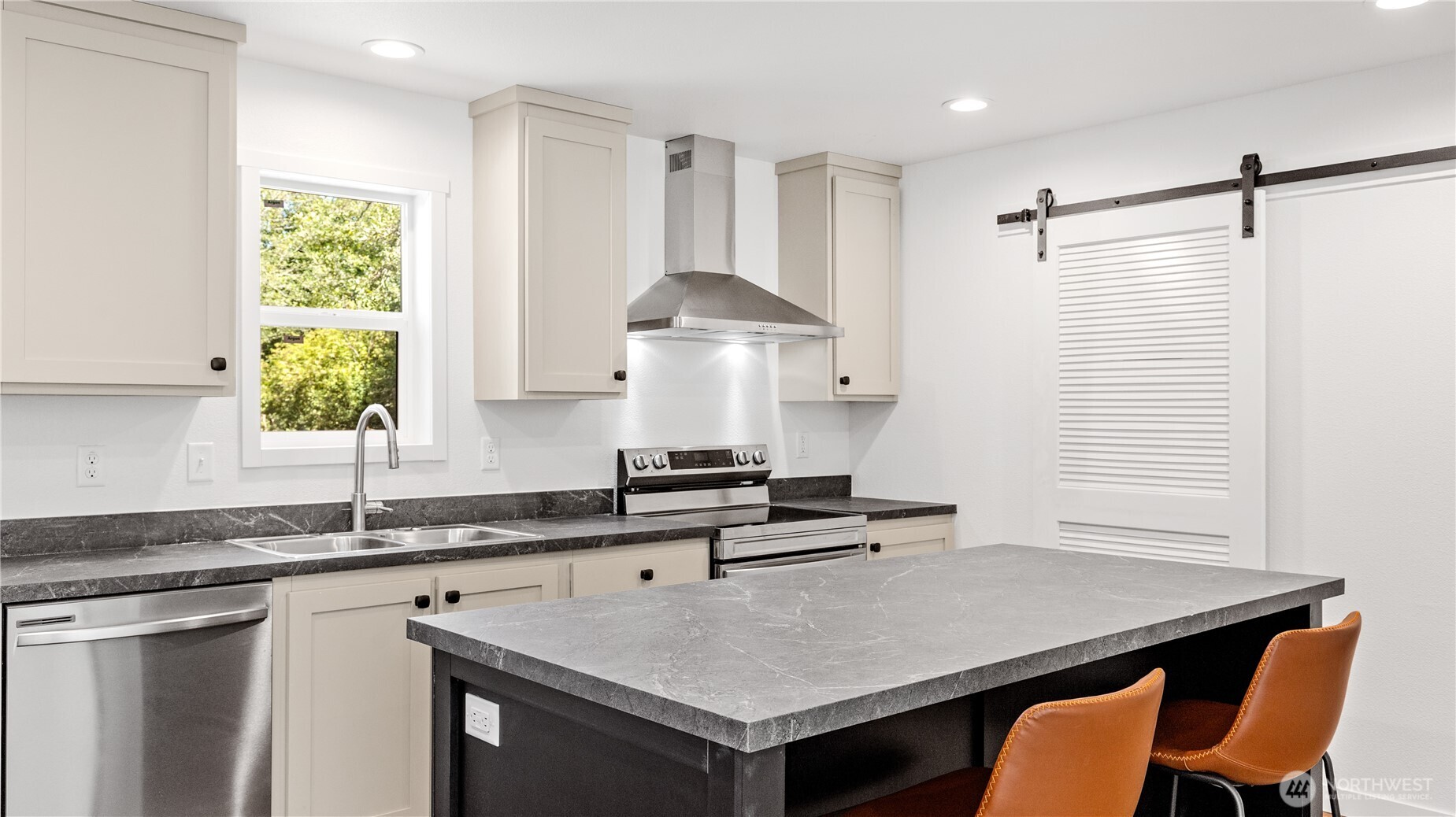 1019 Harmony Road Oak Harbor, WA 98277 - Photo 19 of 40 Gallery Image 19