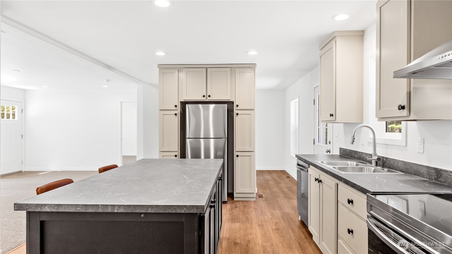1019 Harmony Road Oak Harbor, WA 98277 - Photo 21 of 40 Gallery Image 21
