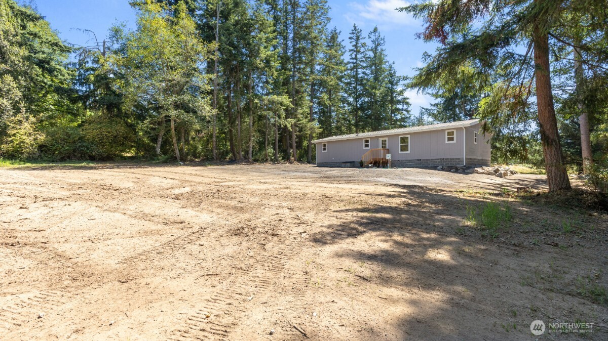 1019 Harmony Road Oak Harbor, WA 98277 - Photo 37 of 40 Gallery Image 37