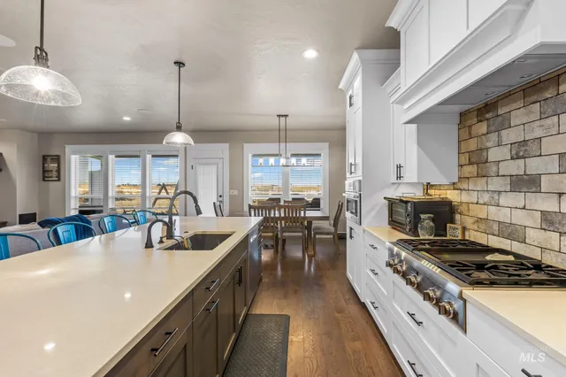 $1,000,000 | 24490 Boehner Road, Wilder, ID 83676