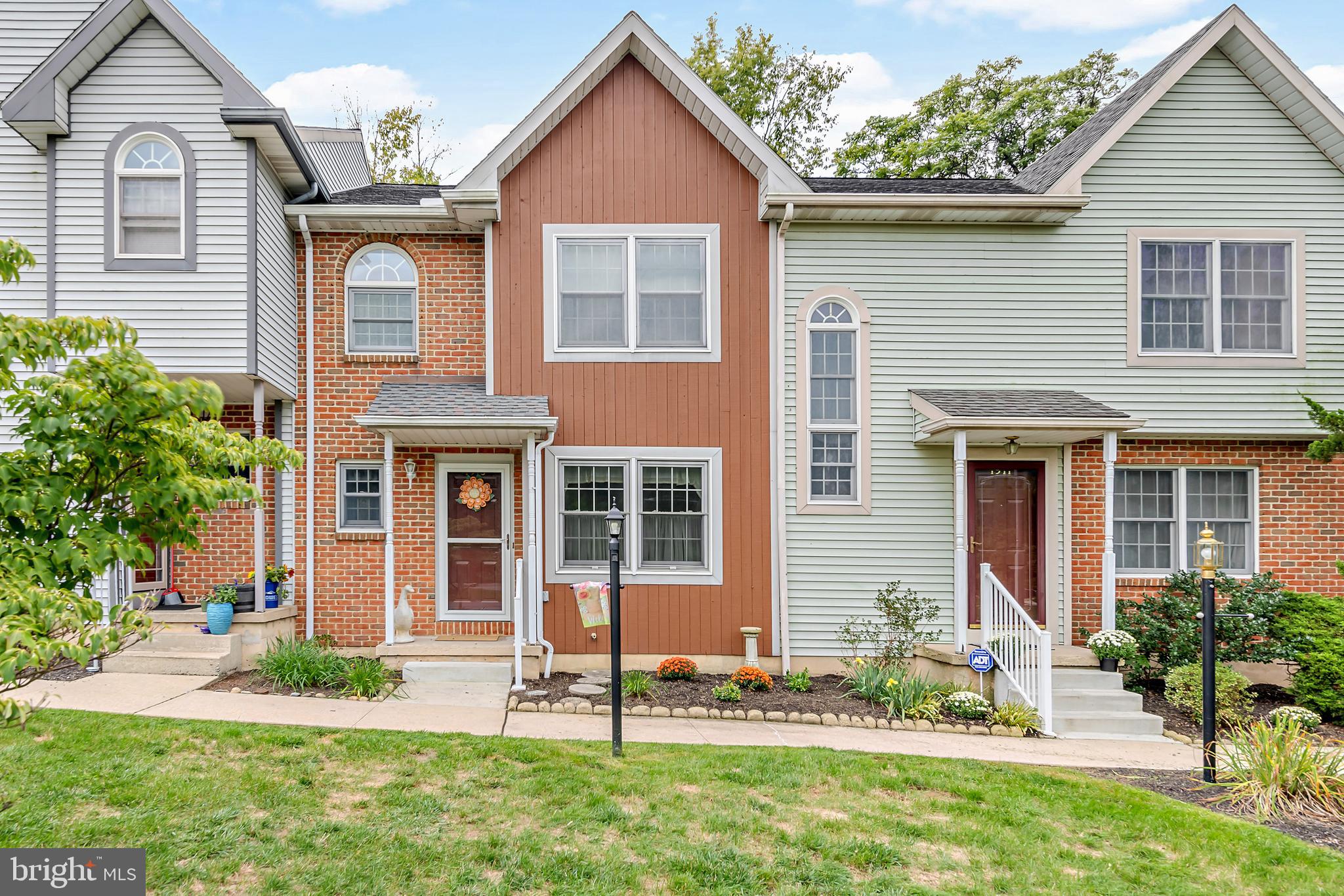 1913 Deer Path Road Harrisburg, PA 17110 - Photo 1 of 32 Gallery Image 1