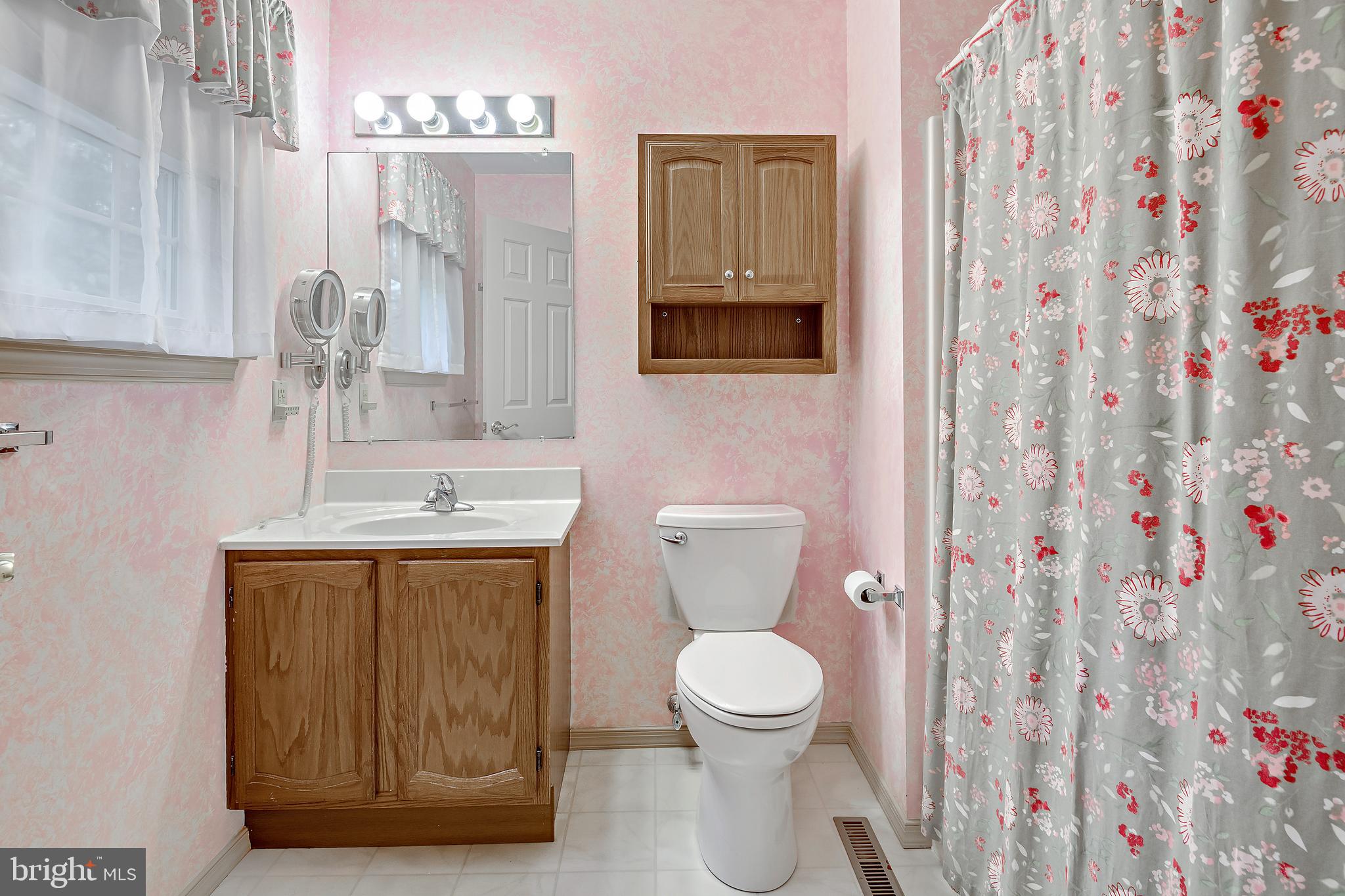 1913 Deer Path Road Harrisburg, PA 17110 - Photo 22 of 32 Gallery Image 22