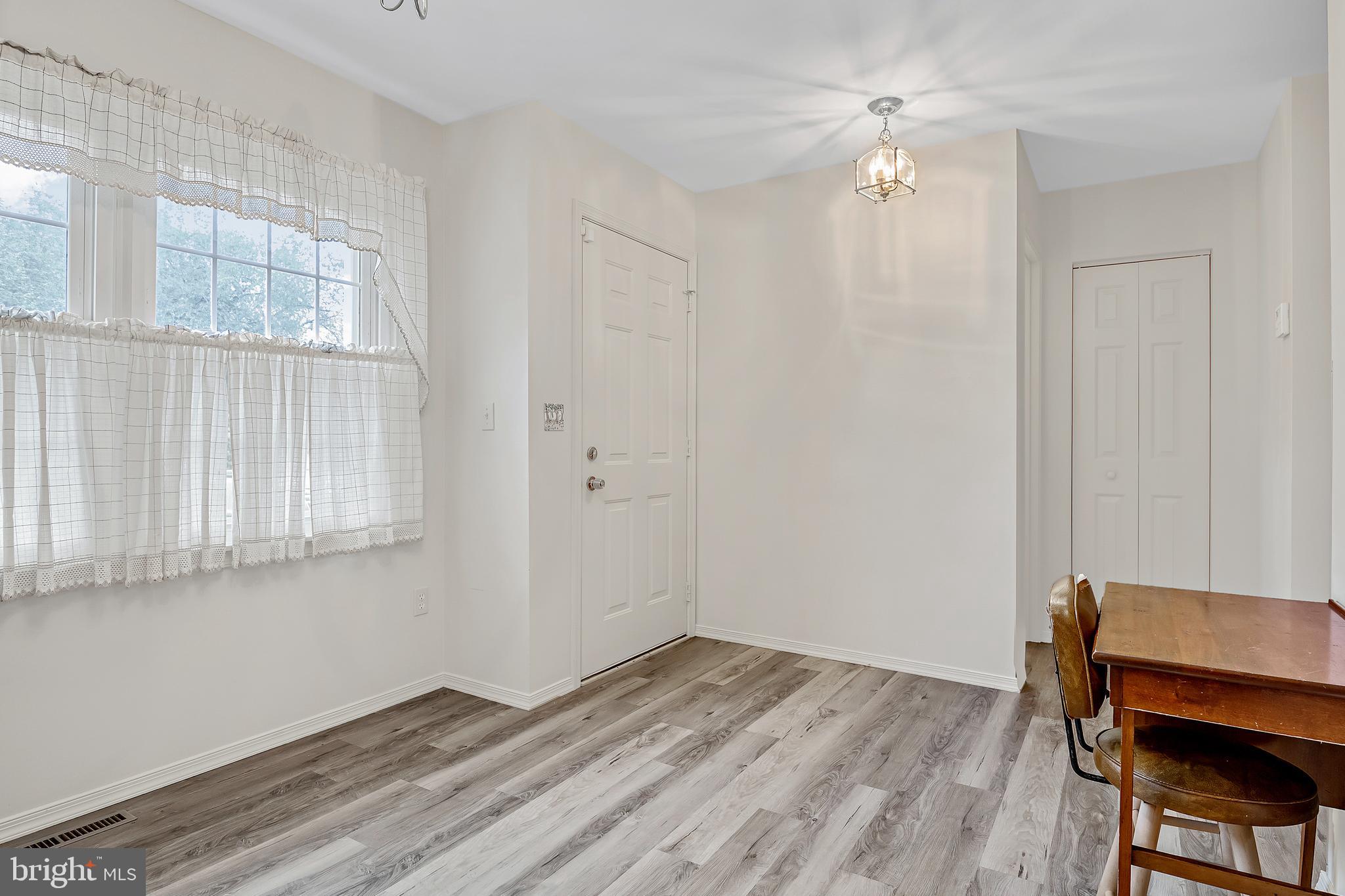 1913 Deer Path Road Harrisburg, PA 17110 - Photo 5 of 32 Gallery Image 5
