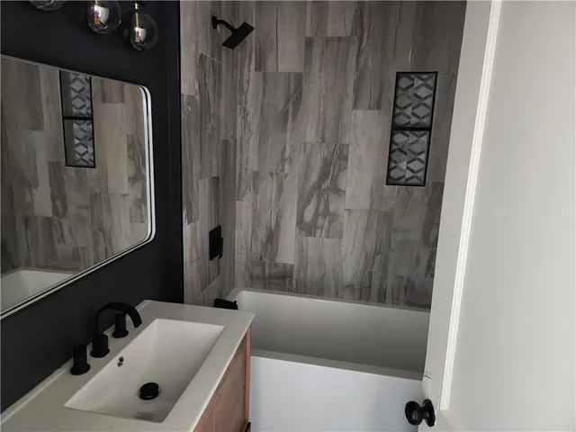 $195,000 | 4412 North Jackson Avenue, Kansas City, MO 64117