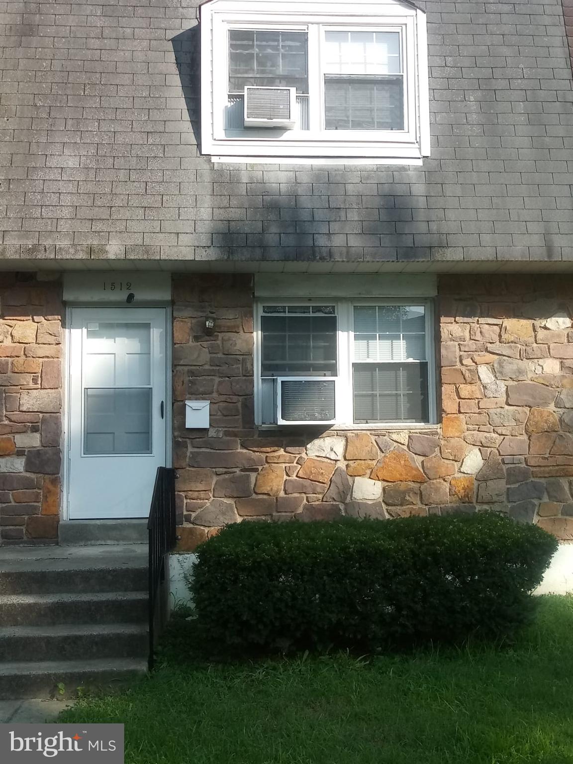 1512 Rainer Road Brookhaven, PA 19015 - Photo 1 of 8
