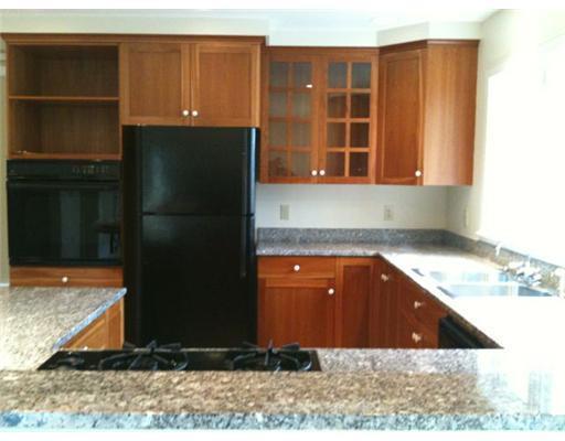 92 Wharf Road Yarmouth, ME 04096 - Photo 3 of 14 Kitchen.