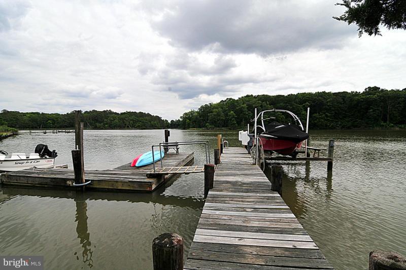 24249 Walnut Point Road Chestertown, MD 21620 - Photo 12 of 15 Dock