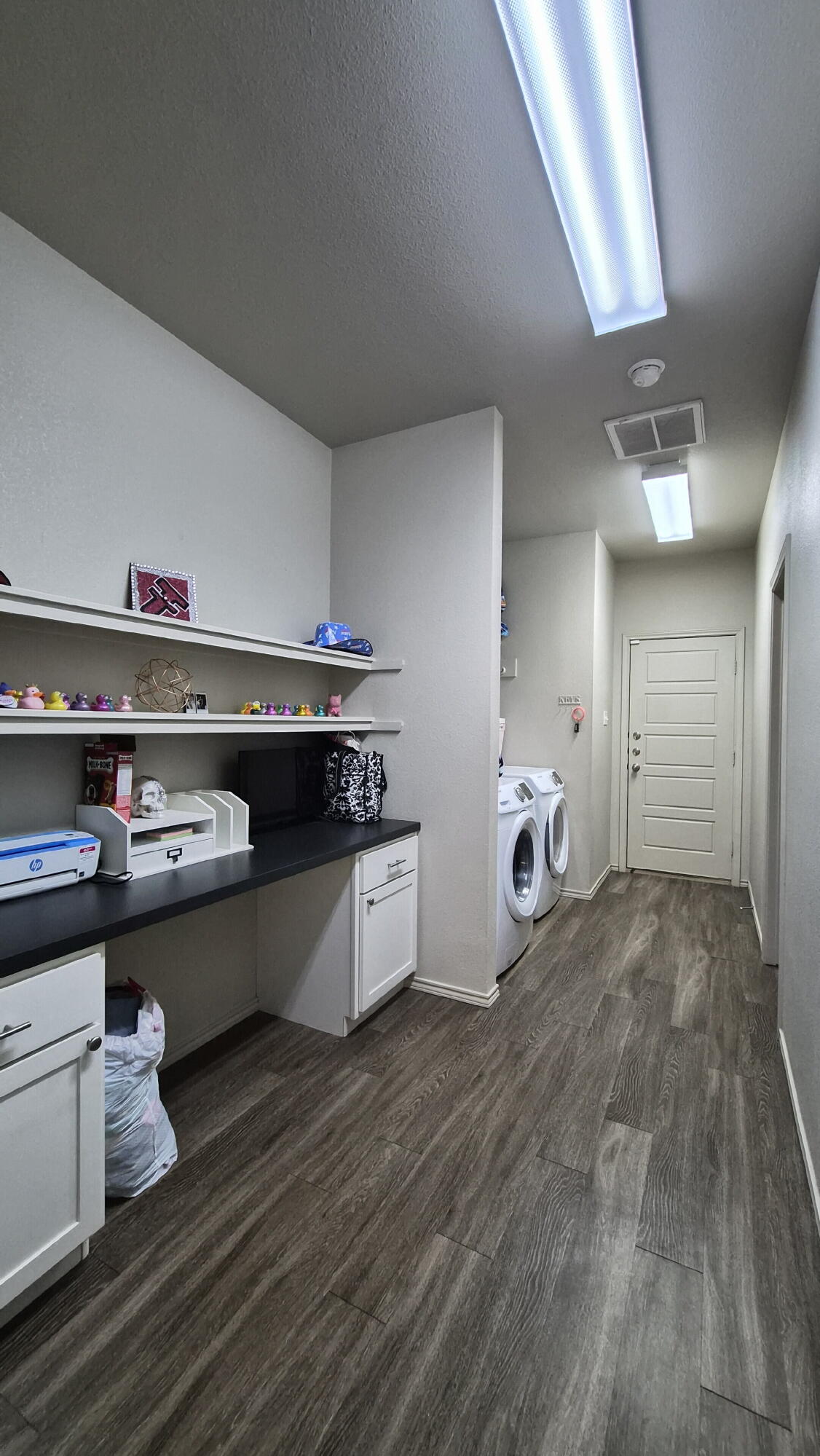 2101 10th Street Lubbock, TX 79401 - Photo 10 of 12 20260422_154434