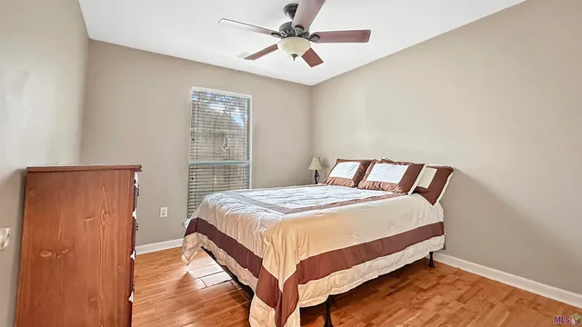 $290,000 | 43208 South Henderson Avenue, Prairieville, LA 70769