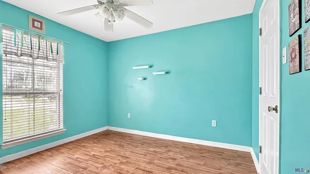 $290,000 | 43208 South Henderson Avenue, Prairieville, LA 70769