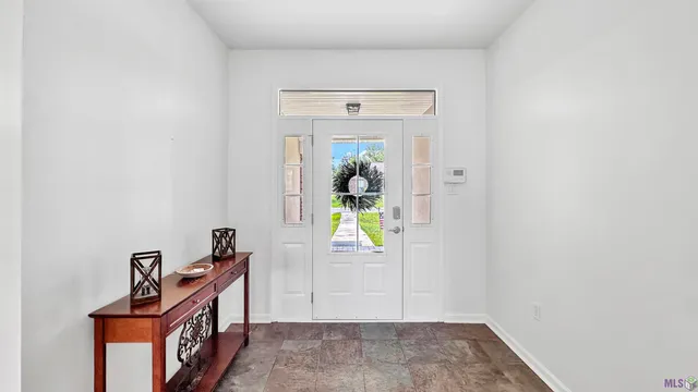 $290,000 | 43208 South Henderson Avenue, Prairieville, LA 70769