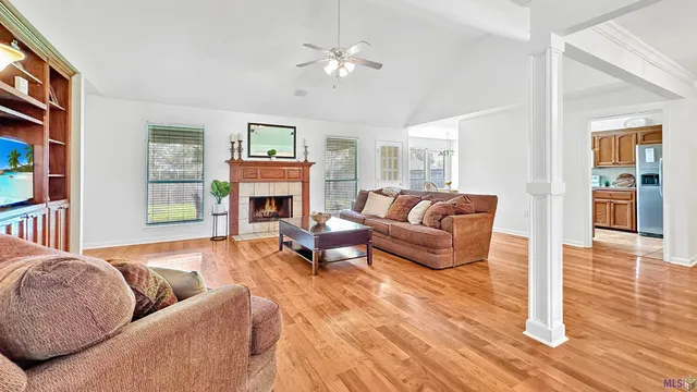 $290,000 | 43208 South Henderson Avenue, Prairieville, LA 70769