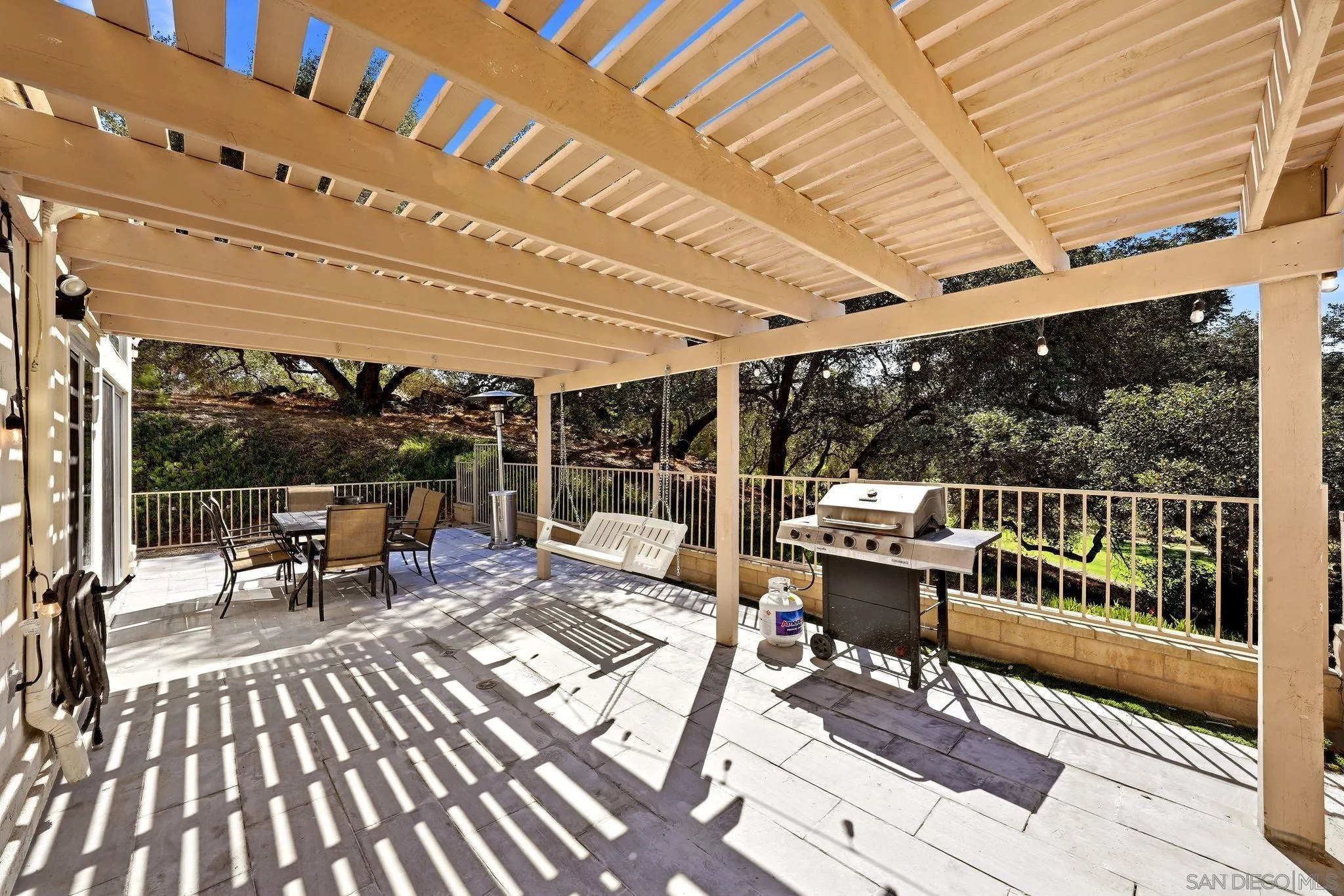 8981 Circle R View Lane Escondido, CA 92026 - Photo 30 of 41 Gallery Image 30