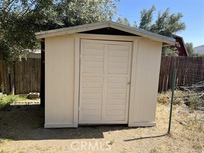 33671 Beverly Drive Hemet, CA 92545 - Photo 13 of 15 a view of back yard of the house