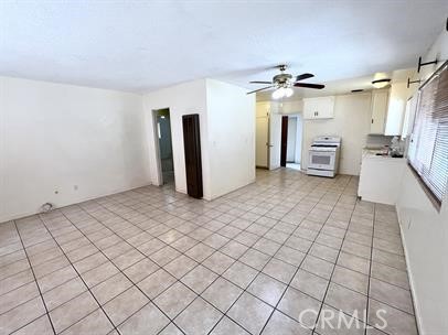 33671 Beverly Drive Hemet, CA 92545 - Photo 2 of 15