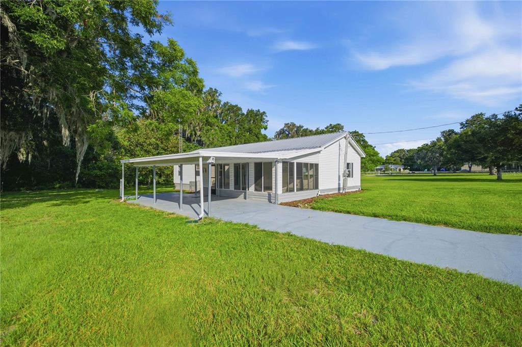 4950 Southeast 112th Street Road Belleview, FL 34420 - Photo 8 of 32