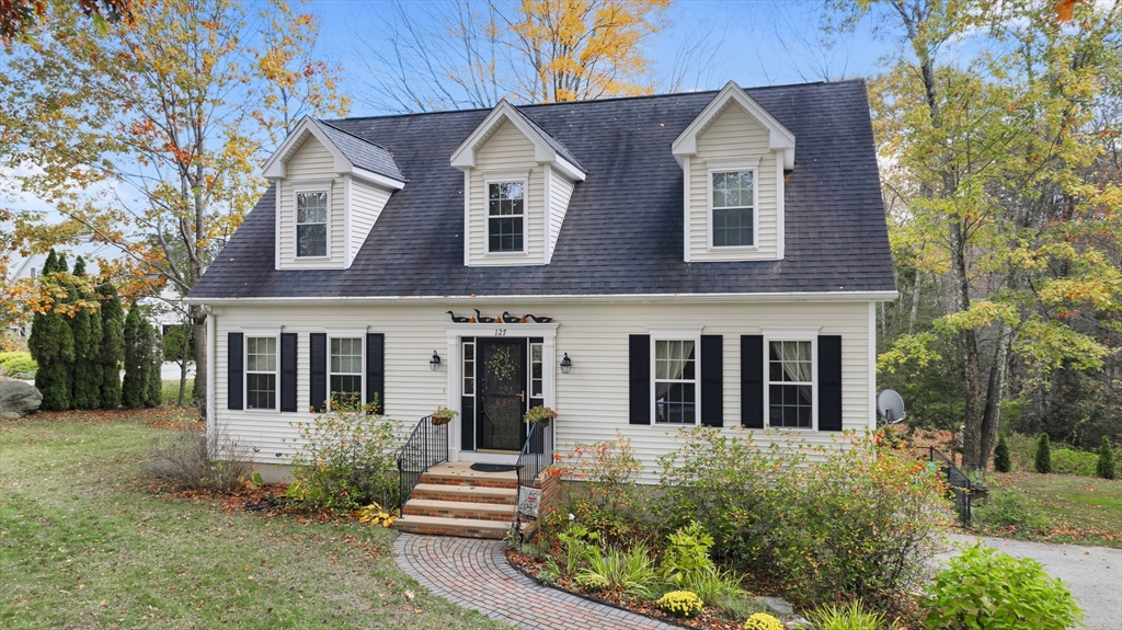 127 McGilpin Road Sturbridge, MA 01566 - Photo 1 of 33 Gallery Image 1