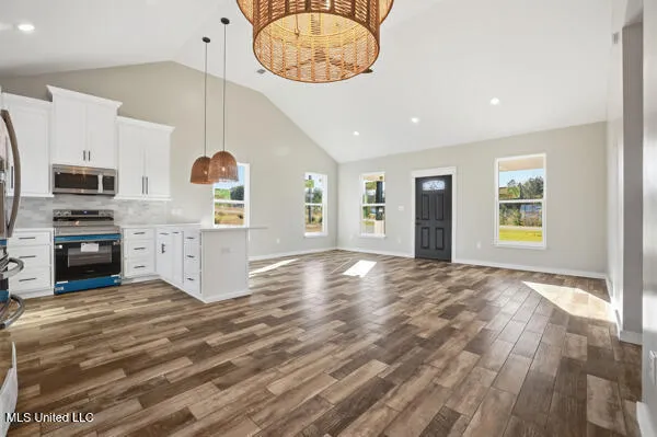 $220,000 | 139 Beaver Dam Road, McHenry, MS 39561