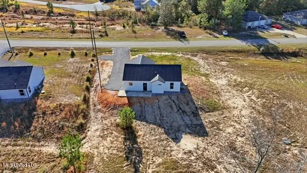 $220,000 | 139 Beaver Dam Road, McHenry, MS 39561
