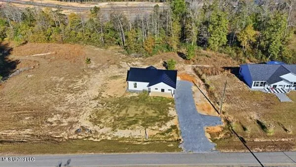 $220,000 | 139 Beaver Dam Road, McHenry, MS 39561