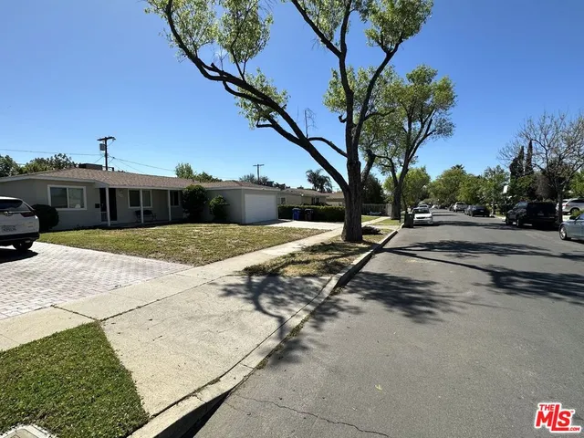 $4,200 | 7924 Peachtree Avenue, Panorama City, CA 91402