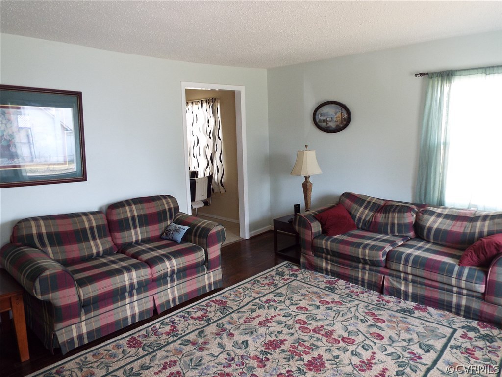 1306 Peterson Mill Road Hopewell, VA 23860 - Photo 4 of 22 Gallery Image 4