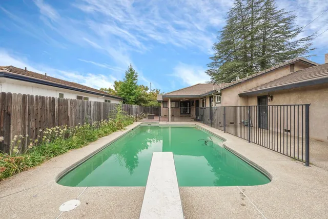 $599,950 | 306 Shady Acres Drive, Lodi, CA 95242