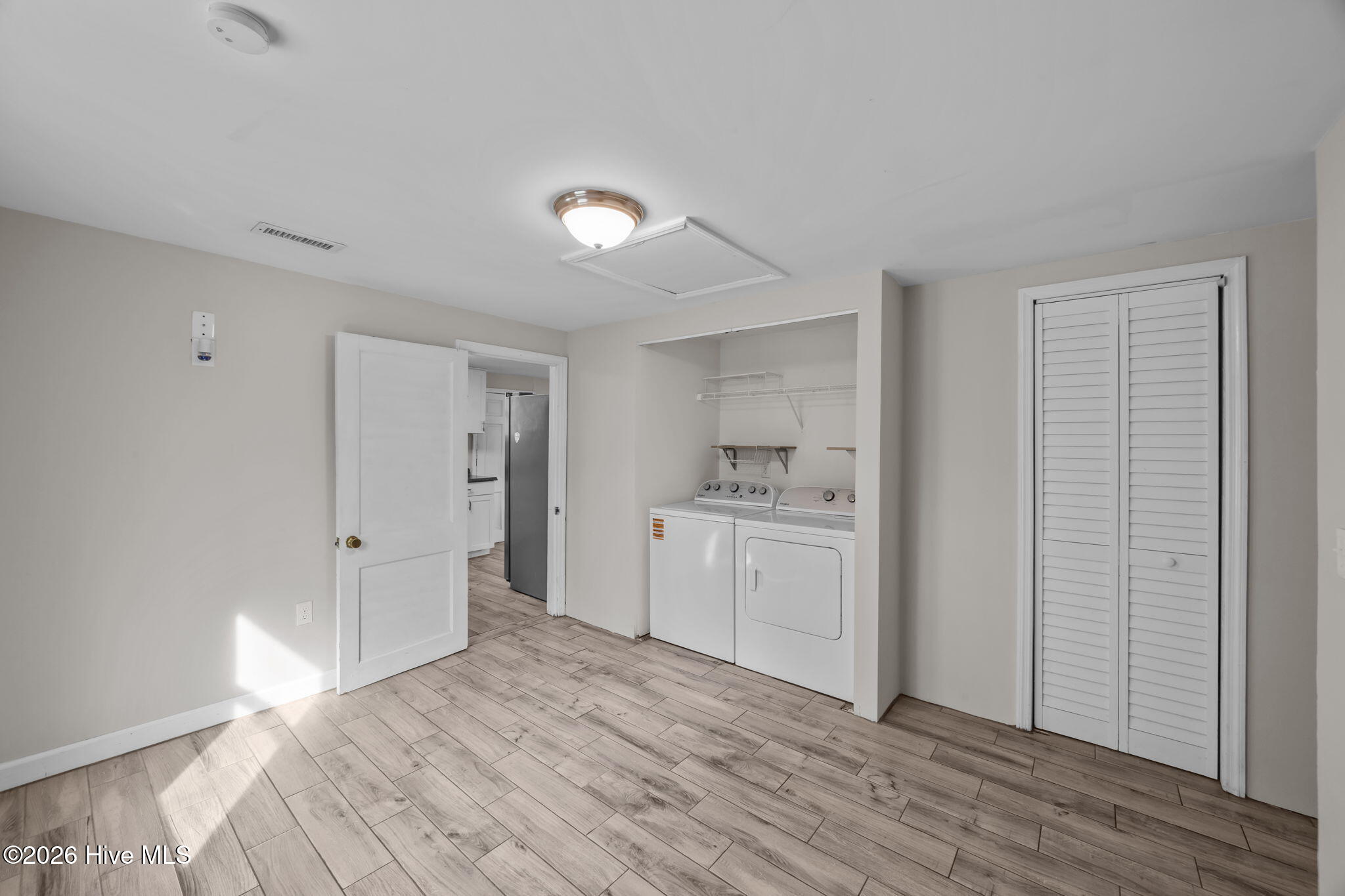 305 Washington Post Road New Bern, NC 28562 - Photo 12 of 25 15-web-or-mls-0C0A0486