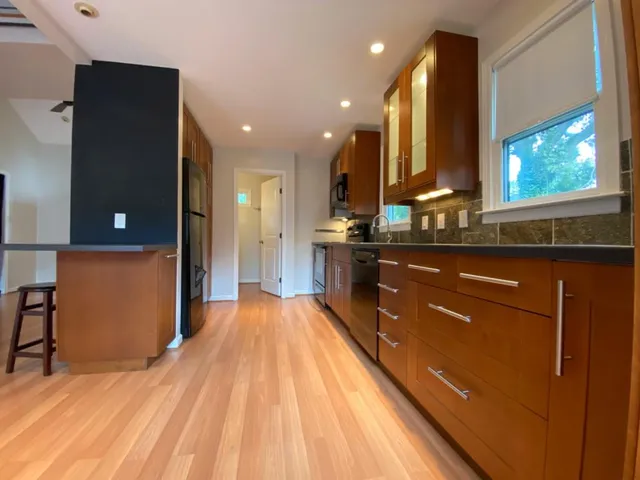 $1,525,000 | 280 Sutherland Place Northeast, Atlanta, GA 30307