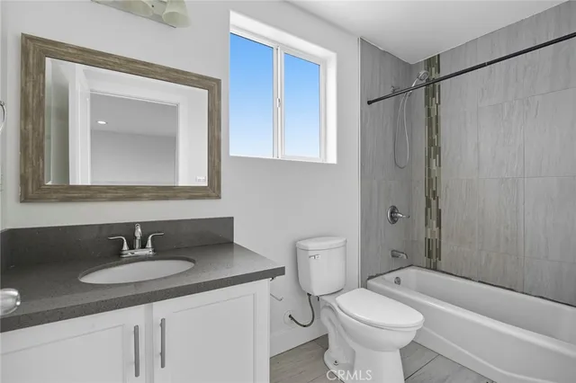 $1,088,000 | 1783 East Imperial Highway, Los Angeles, CA 90059