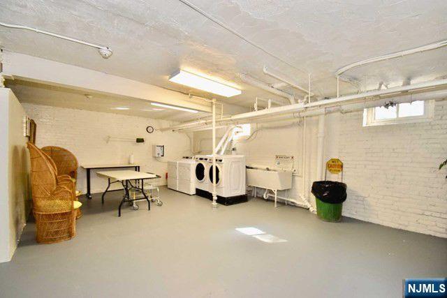 985 Teaneck Road, Unit 1J Teaneck, NJ 07666 - Photo 10 of 10 a view of a room with gym equipment