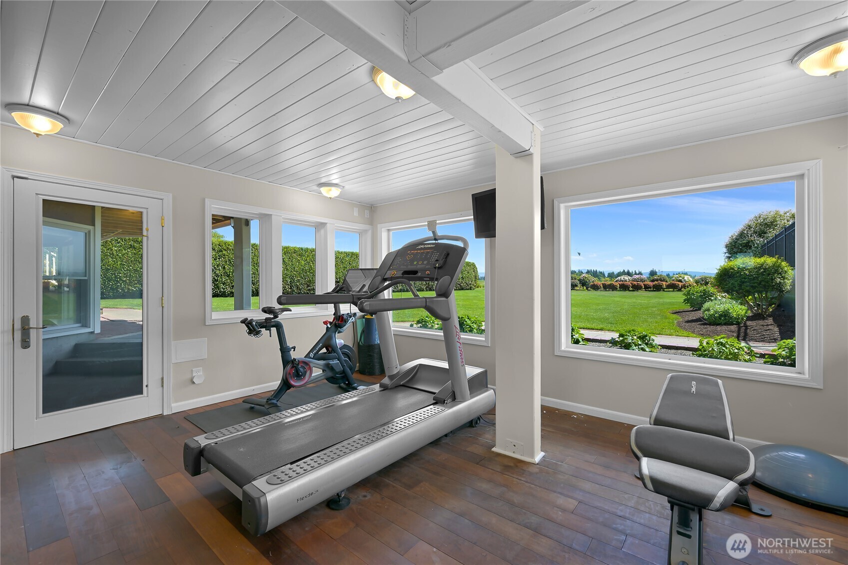 359 East Wiser Lake Road Lynden, WA 98264 - Photo 31 of 40 Gallery Image 31